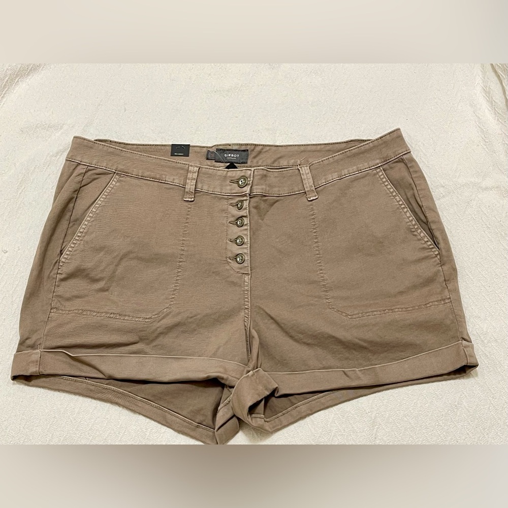 Torrid khaki button front short size 22